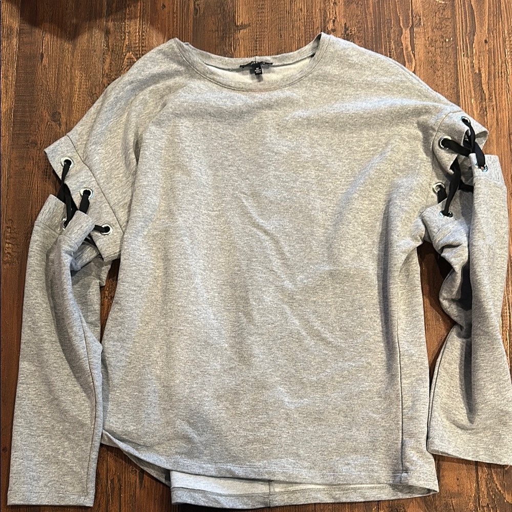 DREW Heather Gray Lace-Up Sleeve Top